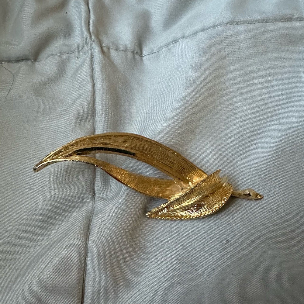 Vintage Broche